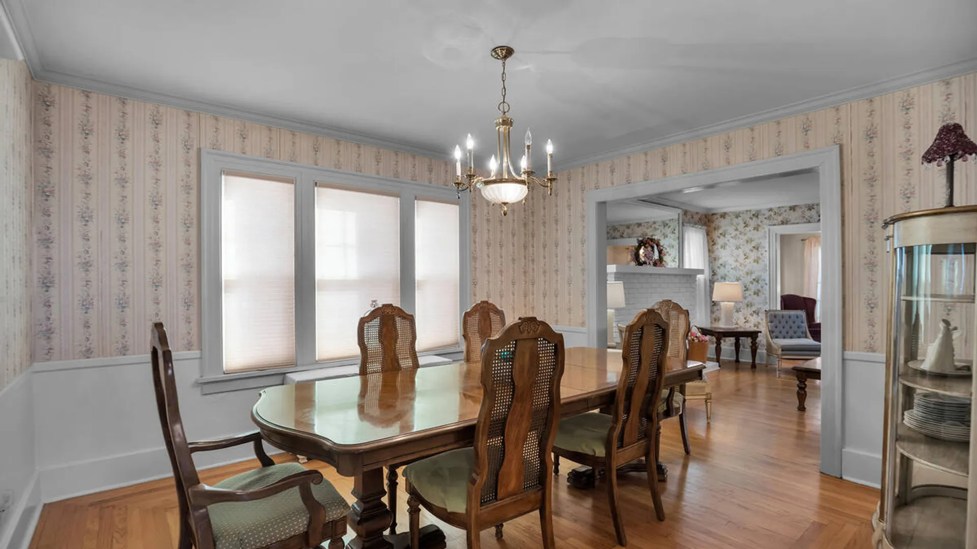 Property at 820 Central Parkway, Schenectady, NY 12309 14