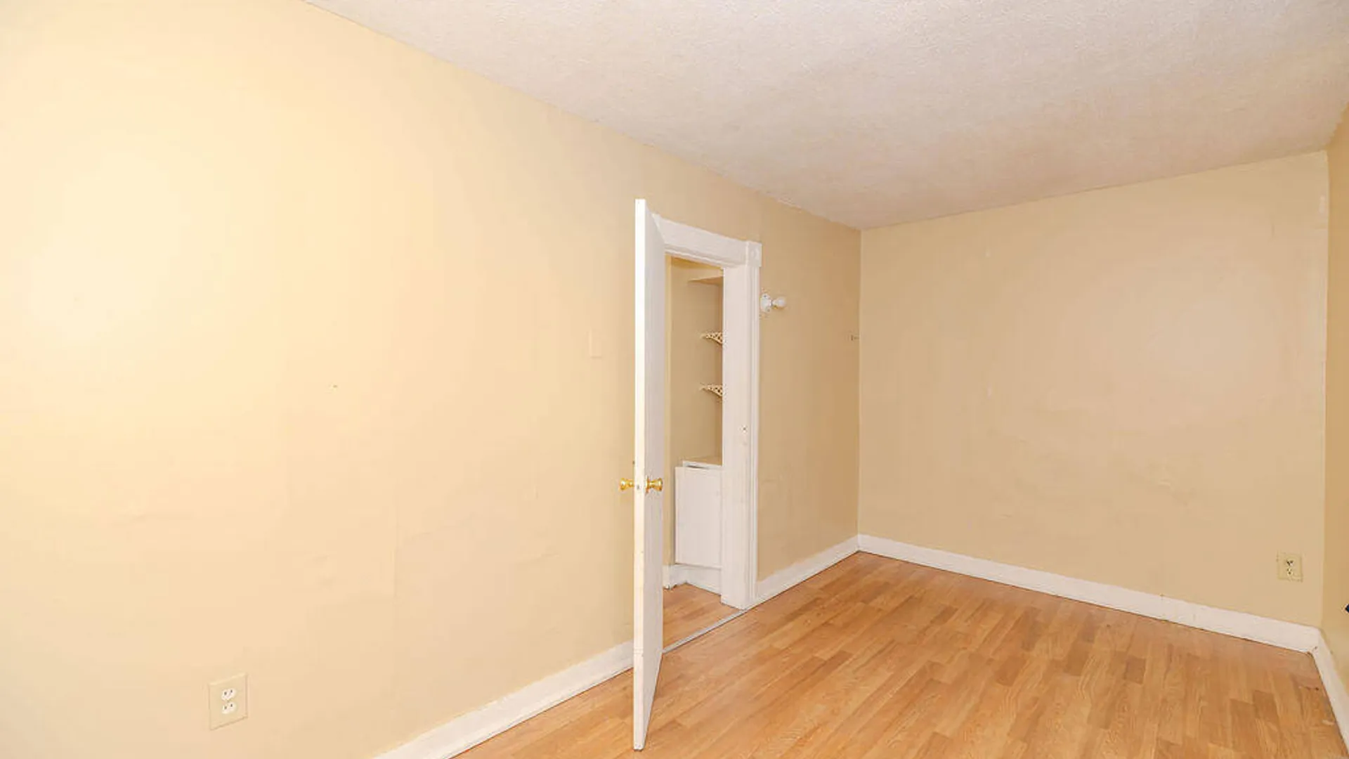 Property at 49 McClellan Street, Schenectady, NY 12304 42