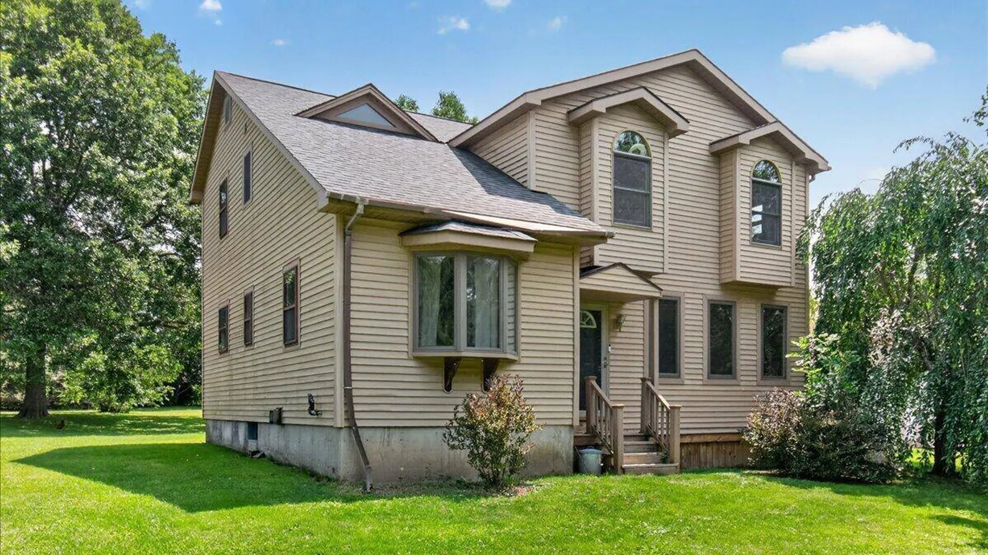 Property at 226 Belfance Road, Amsterdam, NY 12010 2