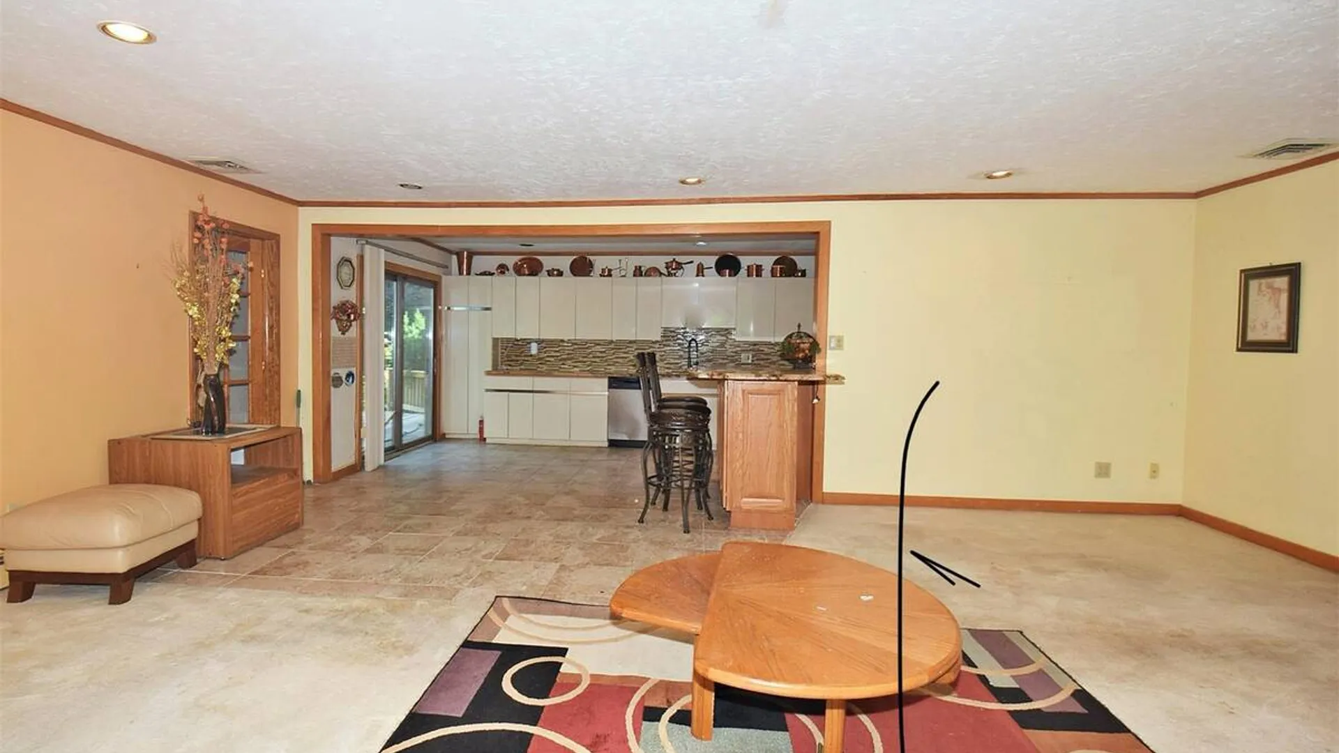 Property at 29 Ivy Hill Drive, Hauppauge, NY 11787 4