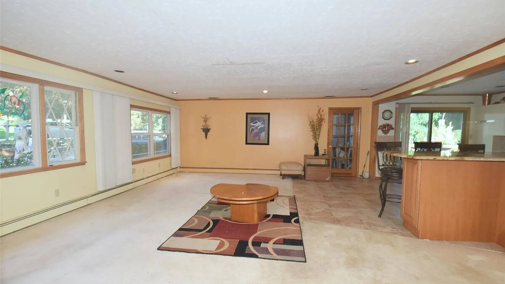 Property at 29 Ivy Hill Drive, Hauppauge, NY 11787 5