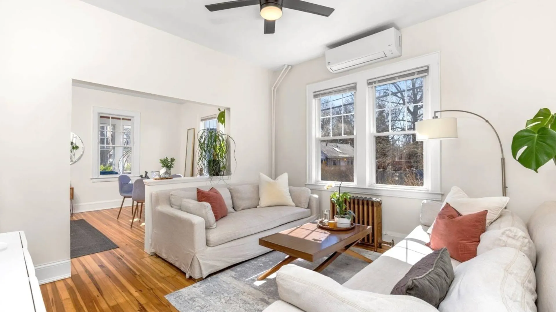 Property at 401 Hunter Ave, Bronx, NY 10464 5