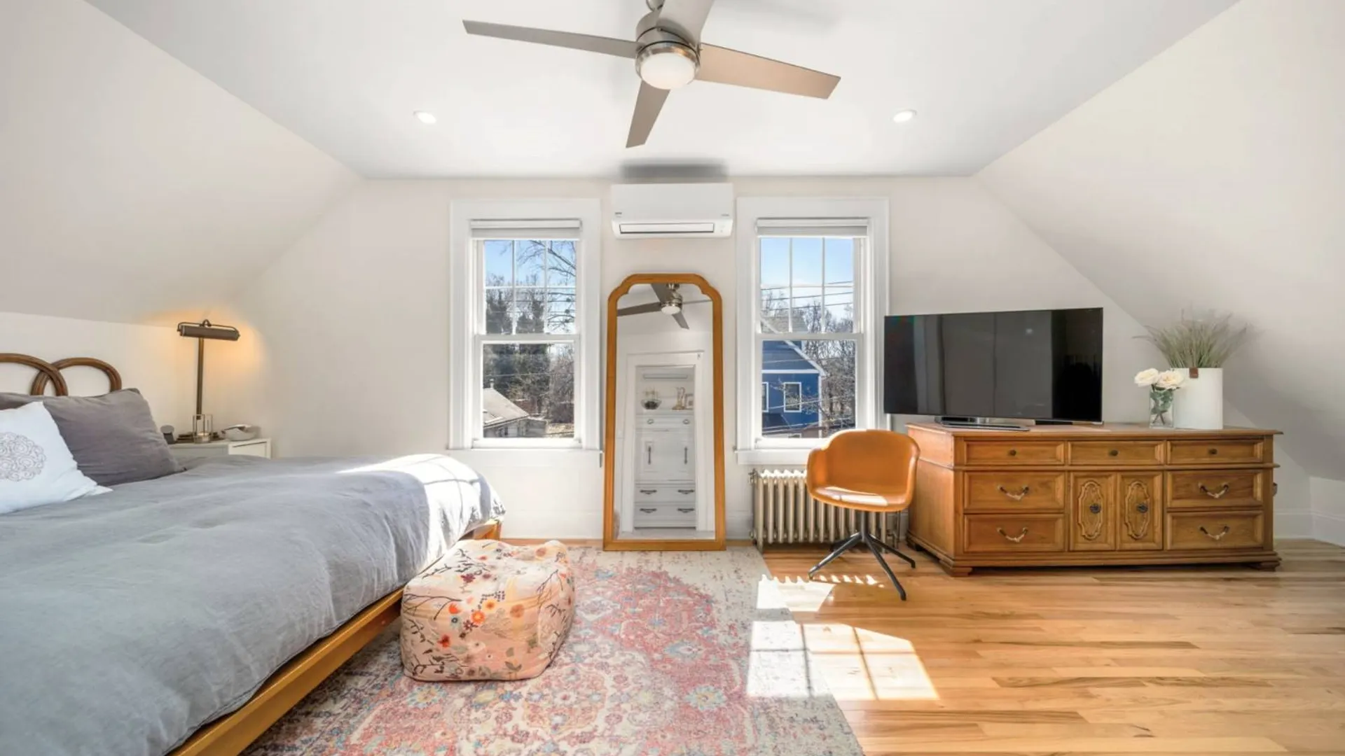 Property at 401 Hunter Ave, Bronx, NY 10464 16