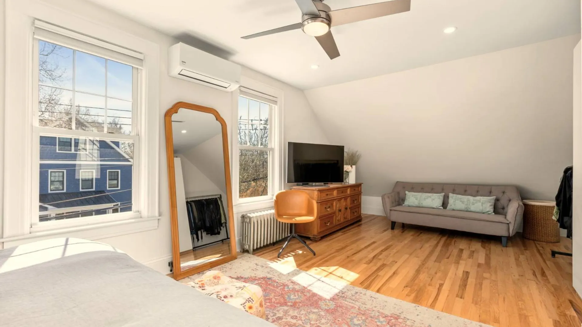 Property at 401 Hunter Ave, Bronx, NY 10464 17
