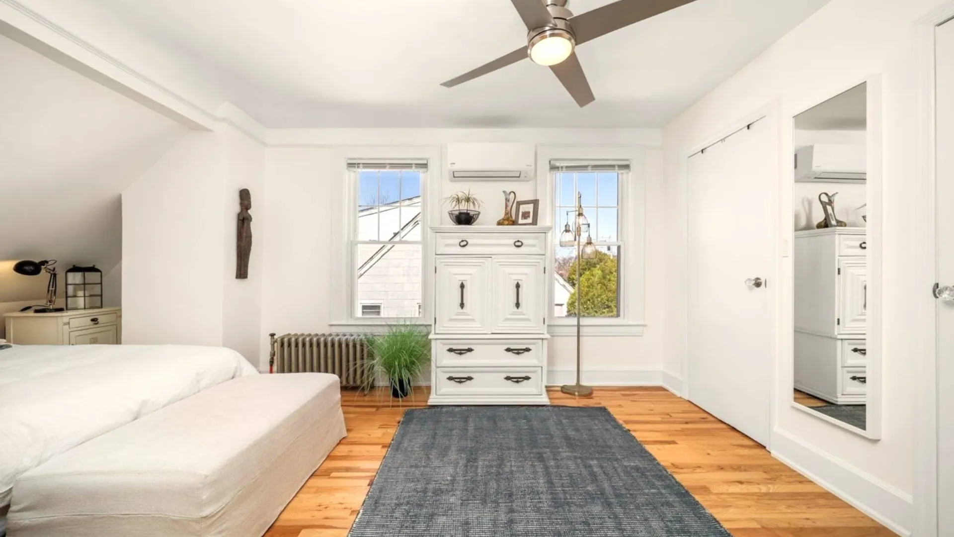 Property at 401 Hunter Ave, Bronx, NY 10464 18