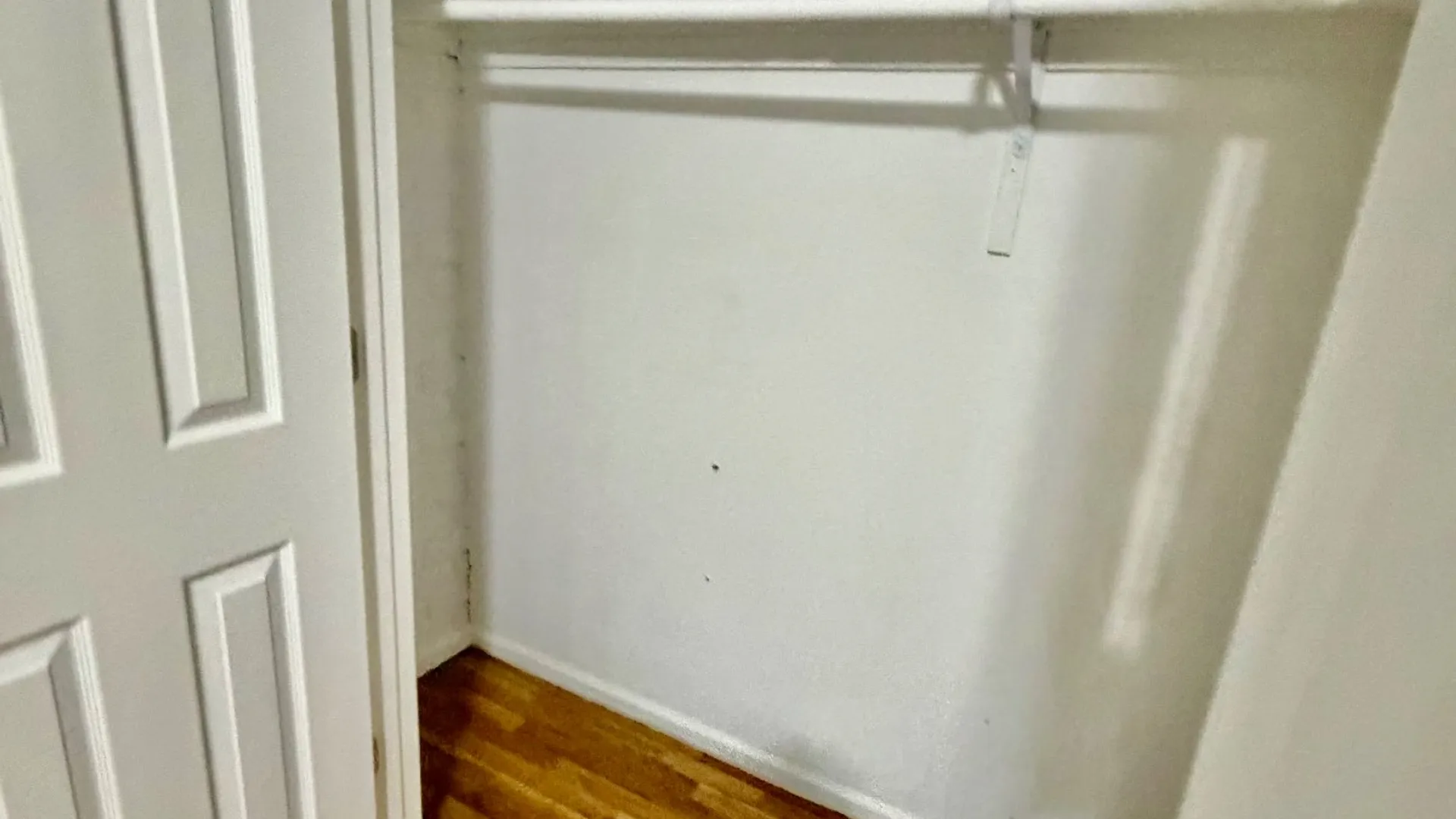 Property at 115 Stonelea Pl, New Rochelle, NY 10801 3