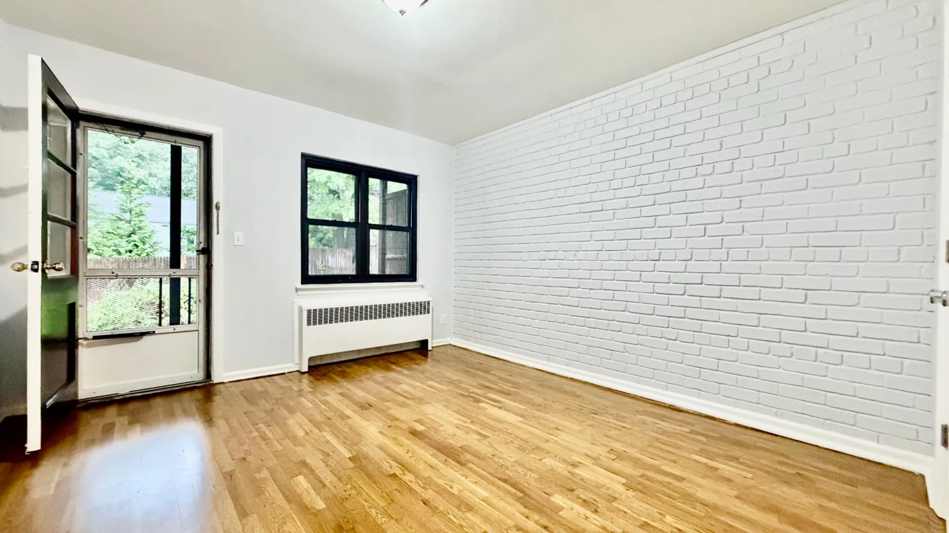 Property at 115 Stonelea Pl, New Rochelle, NY 10801 4