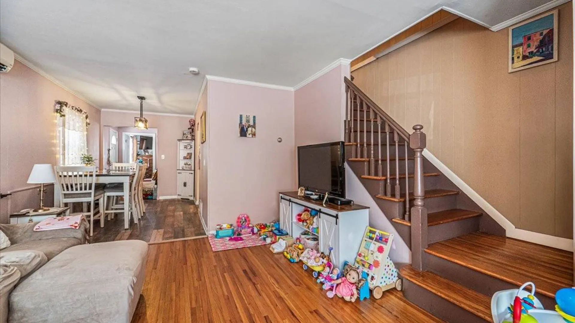 Property at 152-15 11th Ave, Whitestone, NY 11357 3