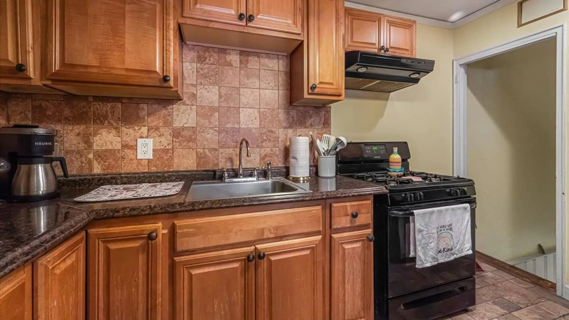 Property at 152-15 11th Ave, Whitestone, NY 11357 6