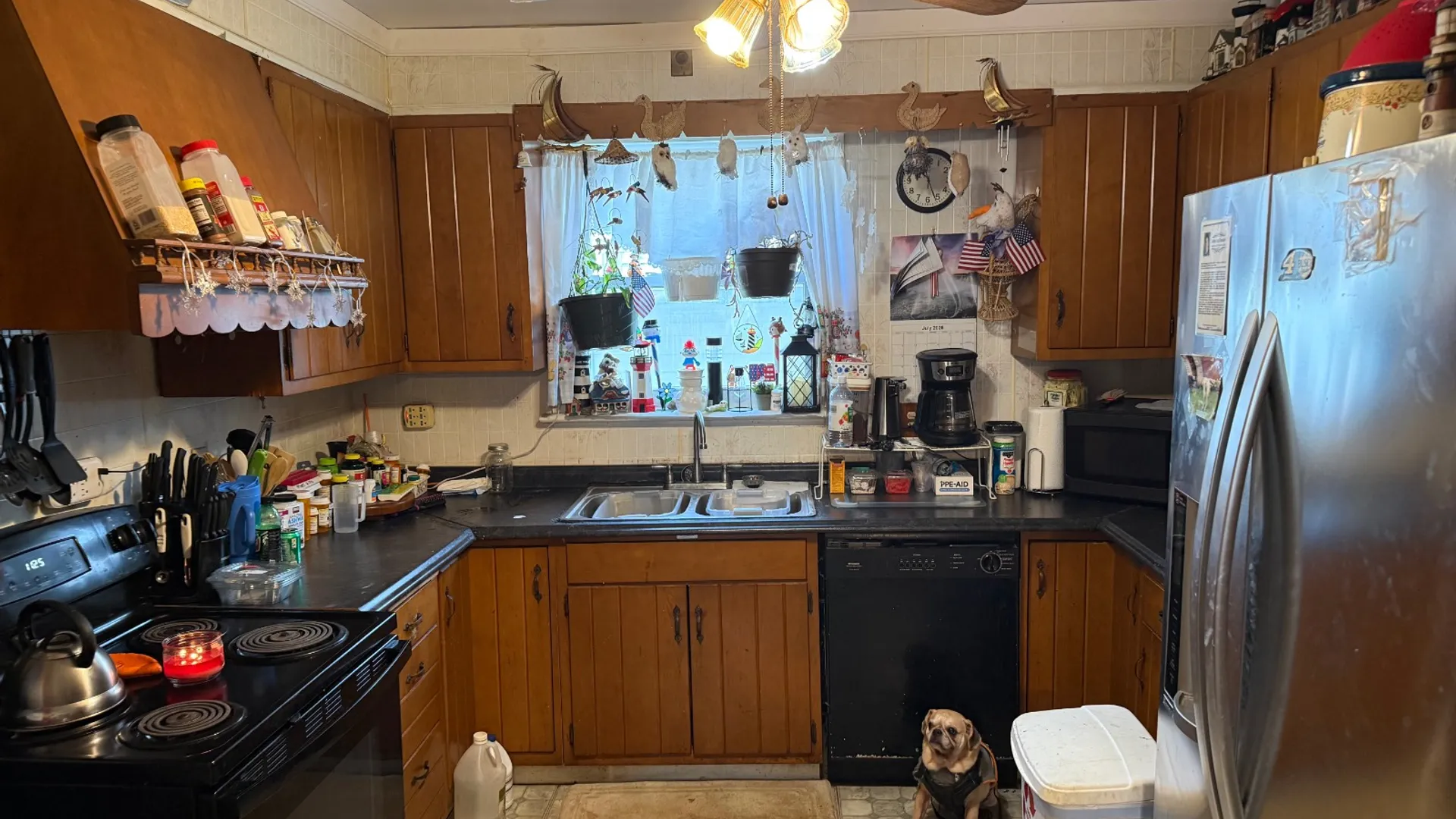 Property at 4 Pleasant St, Gloversville, NY 12078 6