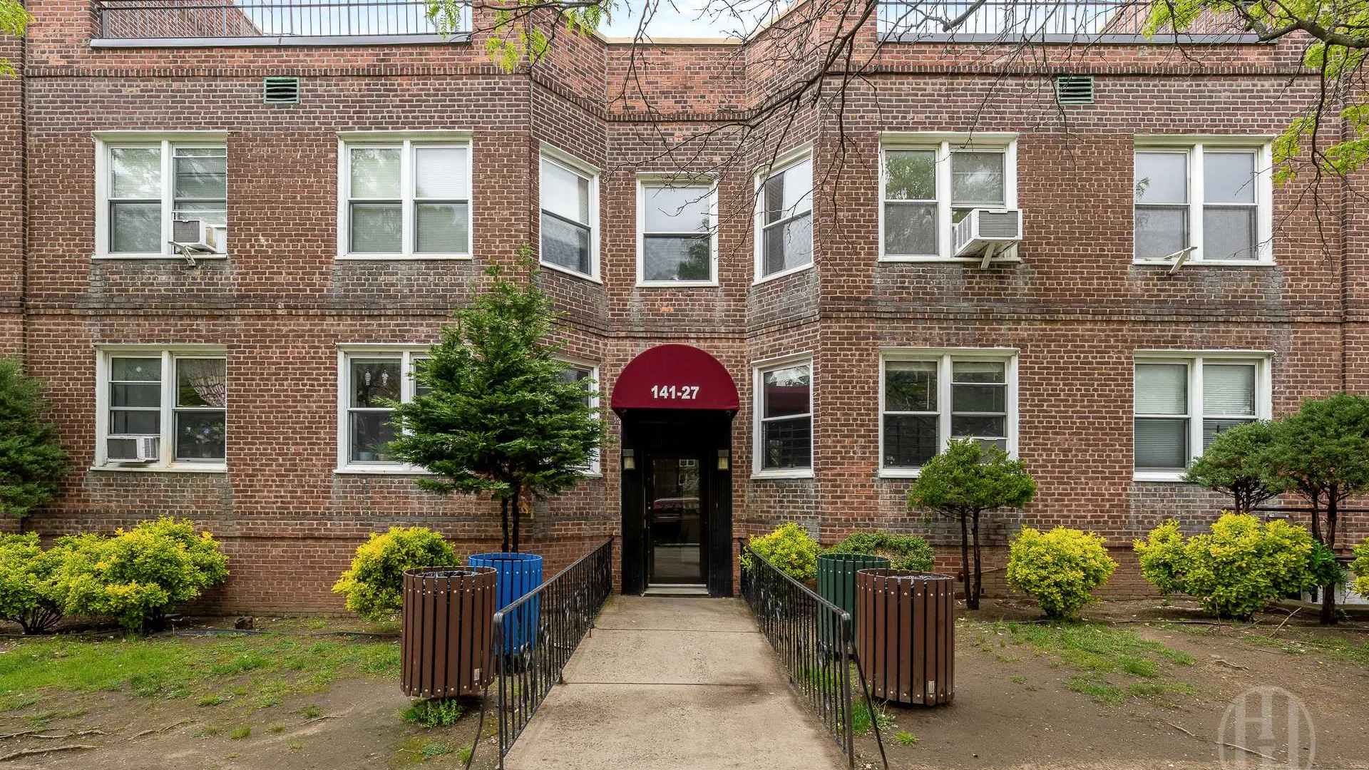 Property at 141 -27 79th Ave, Queens, NY 11367 5