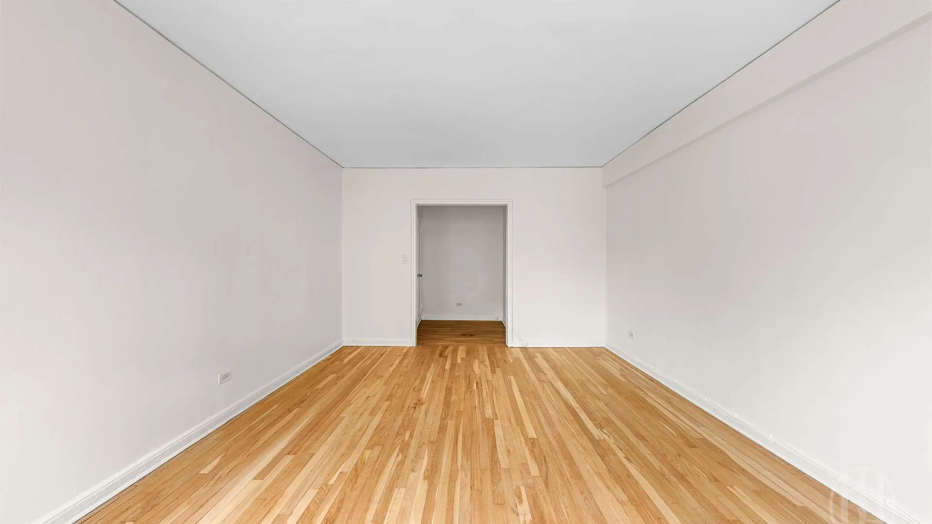 Property at 141 -27 79th Ave, Queens, NY 11367 9