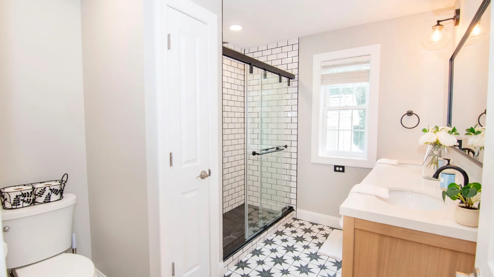 Property at 3 Iris Dr, Saratoga Springs, NY 12866 41