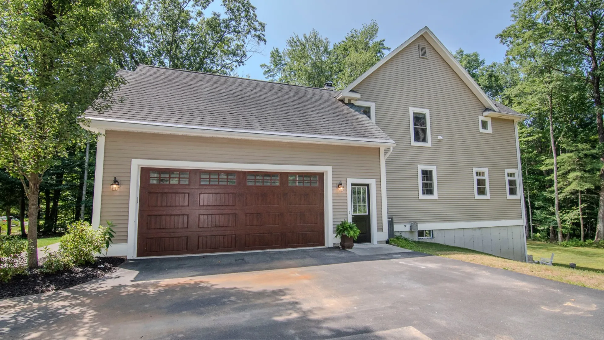Property at 3 Iris Dr, Saratoga Springs, NY 12866 60