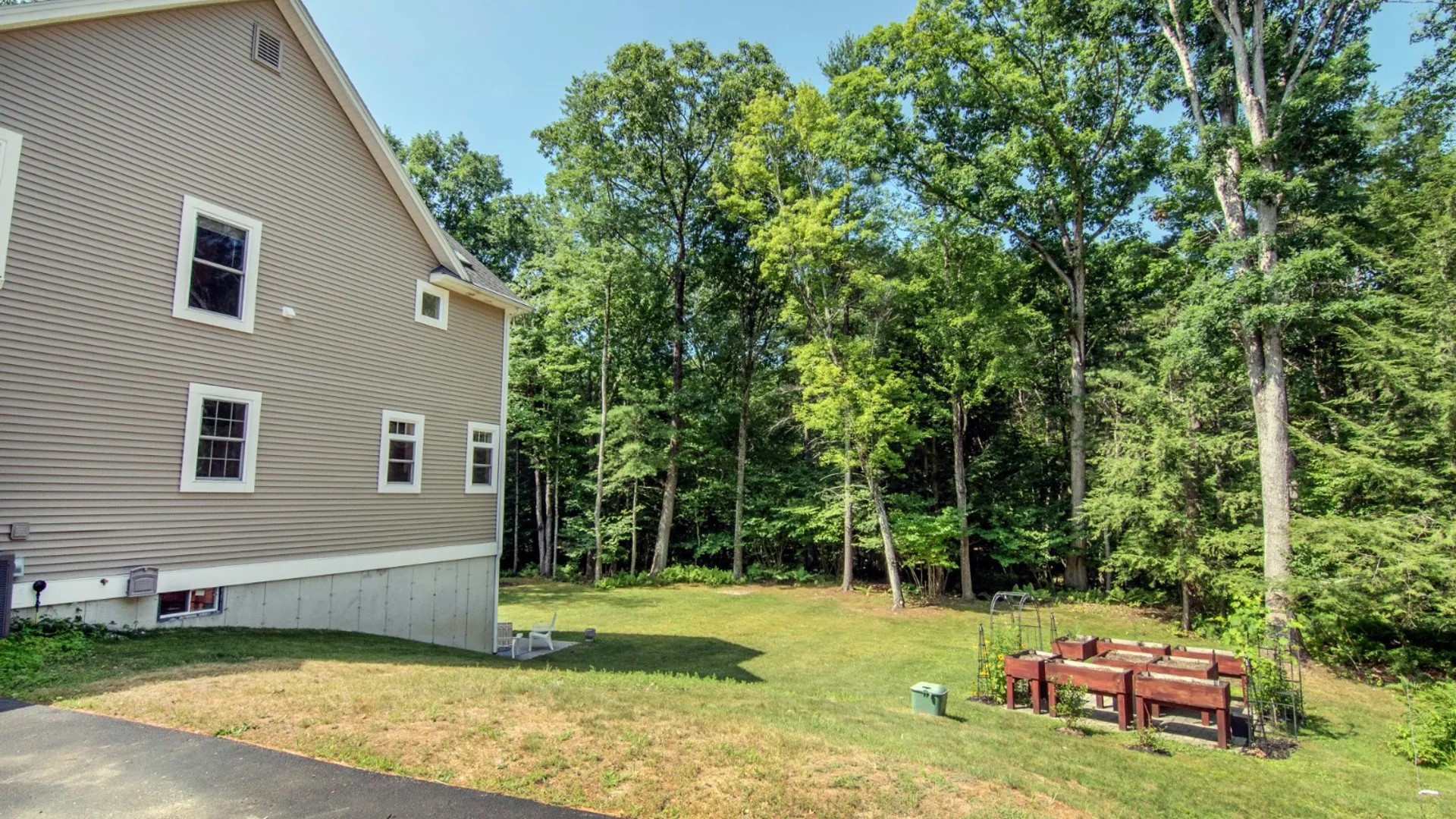 Property at 3 Iris Dr, Saratoga Springs, NY 12866 61
