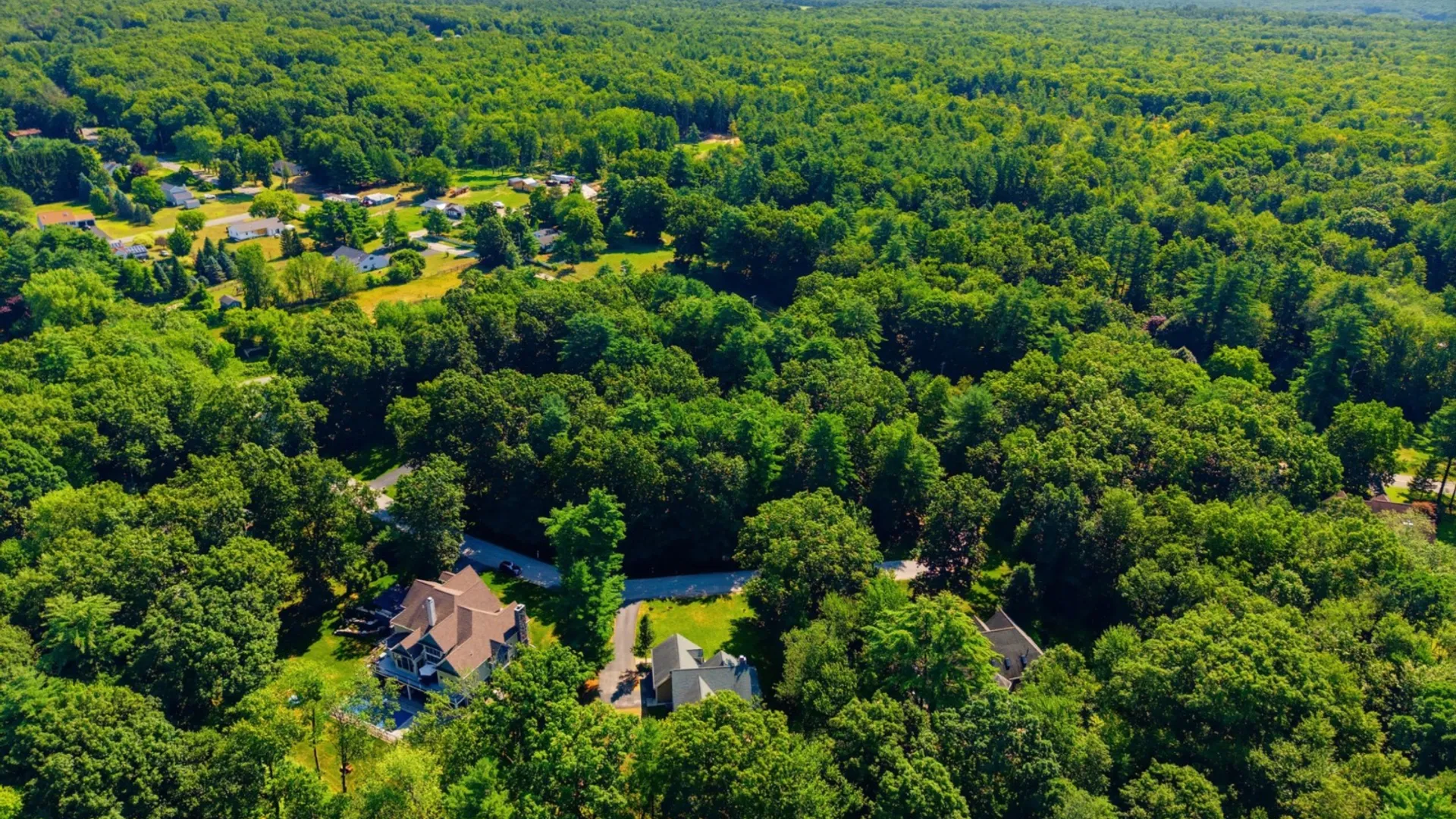 Property at 3 Iris Dr, Saratoga Springs, NY 12866 78