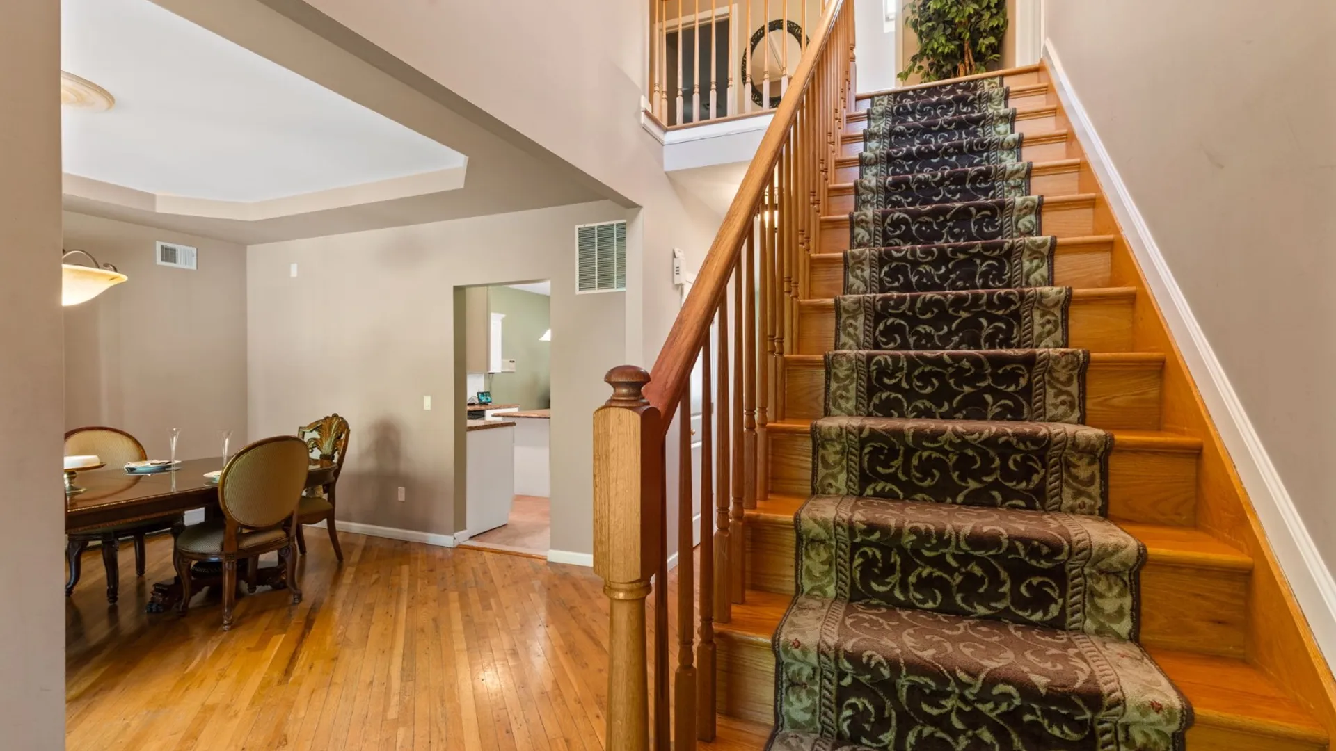 Property at 38 Bayview Ave, Staten Island, NY 10309 7
