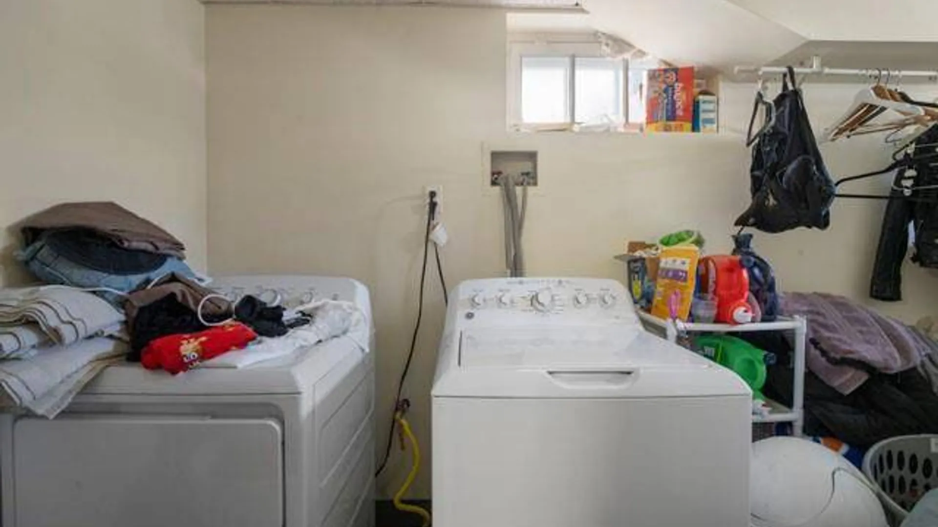 Property at 80 Labau Ave, Staten Island, NY 10301 23