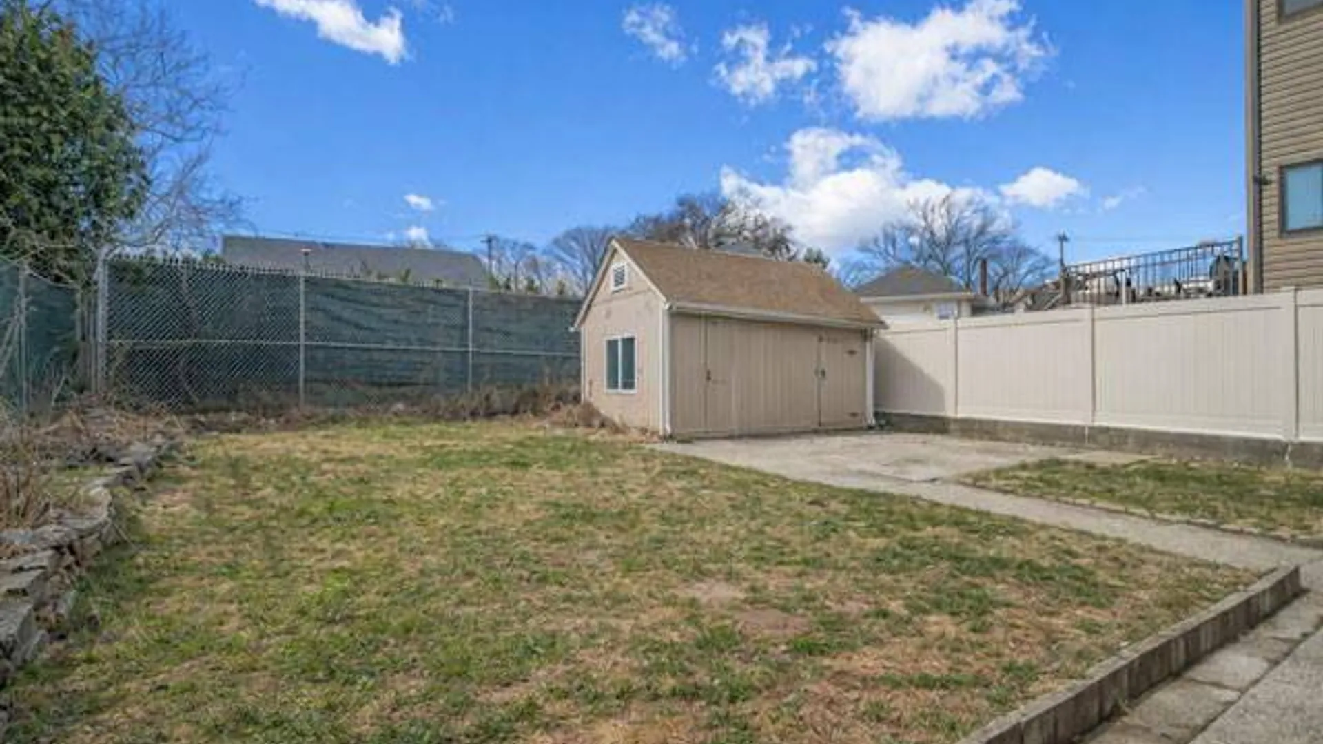 Property at 80 Labau Ave, Staten Island, NY 10301 29