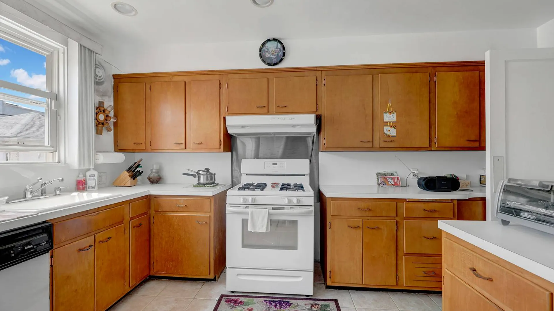 Property at 1548 E 38th St, Brooklyn, NY 11234 13