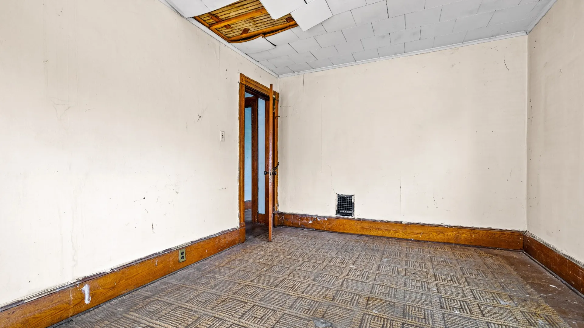 Property at 310 E Main St, Frankfort, NY 13340 46