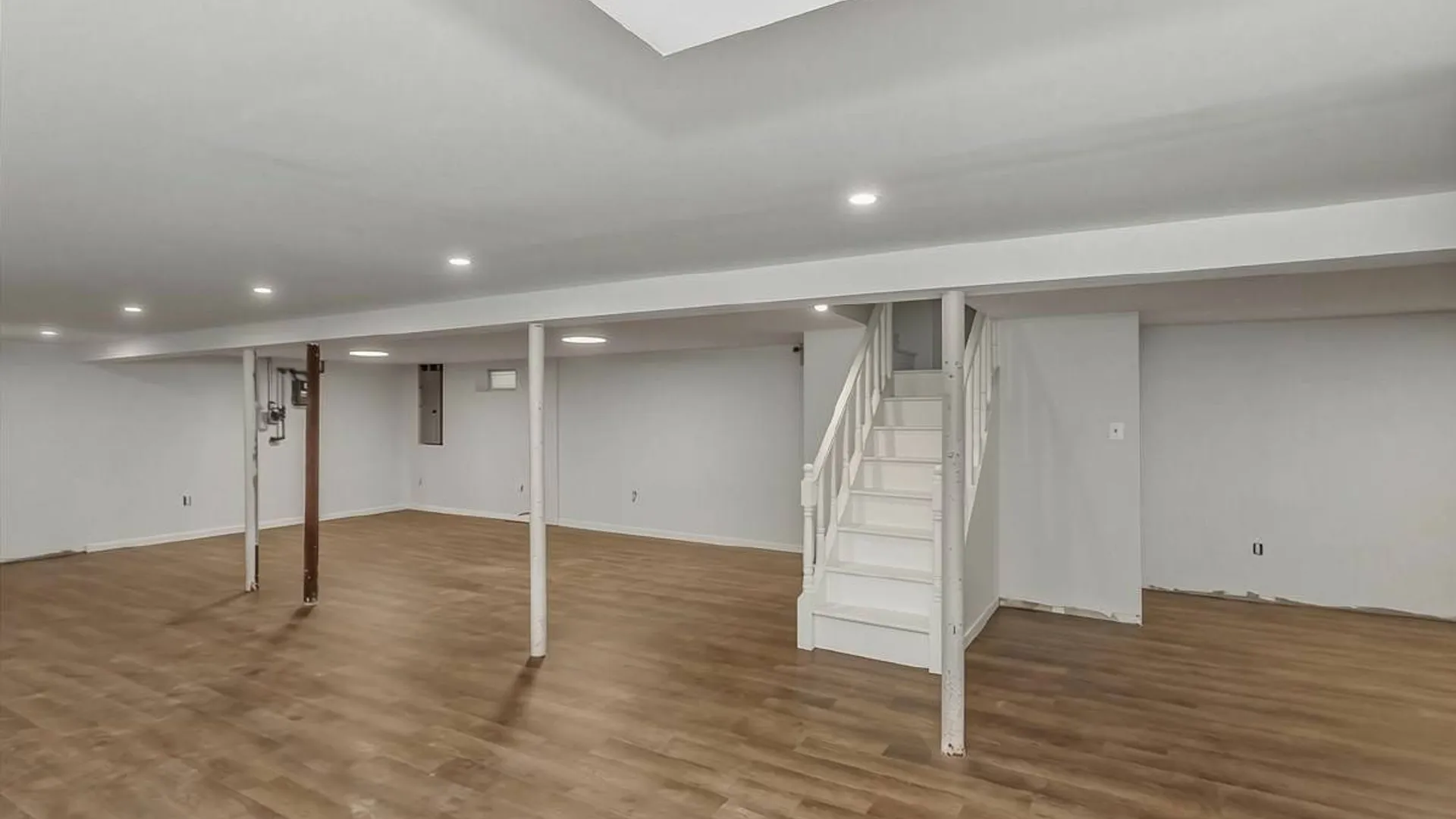 Property at 155 Carman Ave, East Rockaway, NY 11518 28