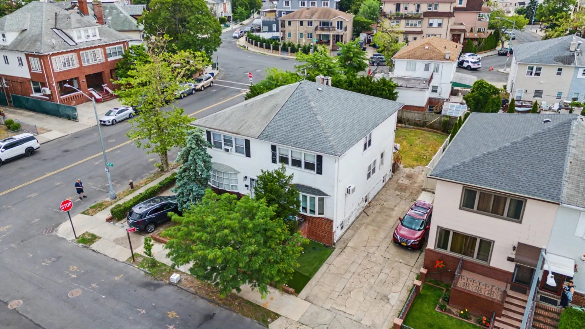 Property at 4543 Beach 46th Street, Brooklyn, NY 11224 6