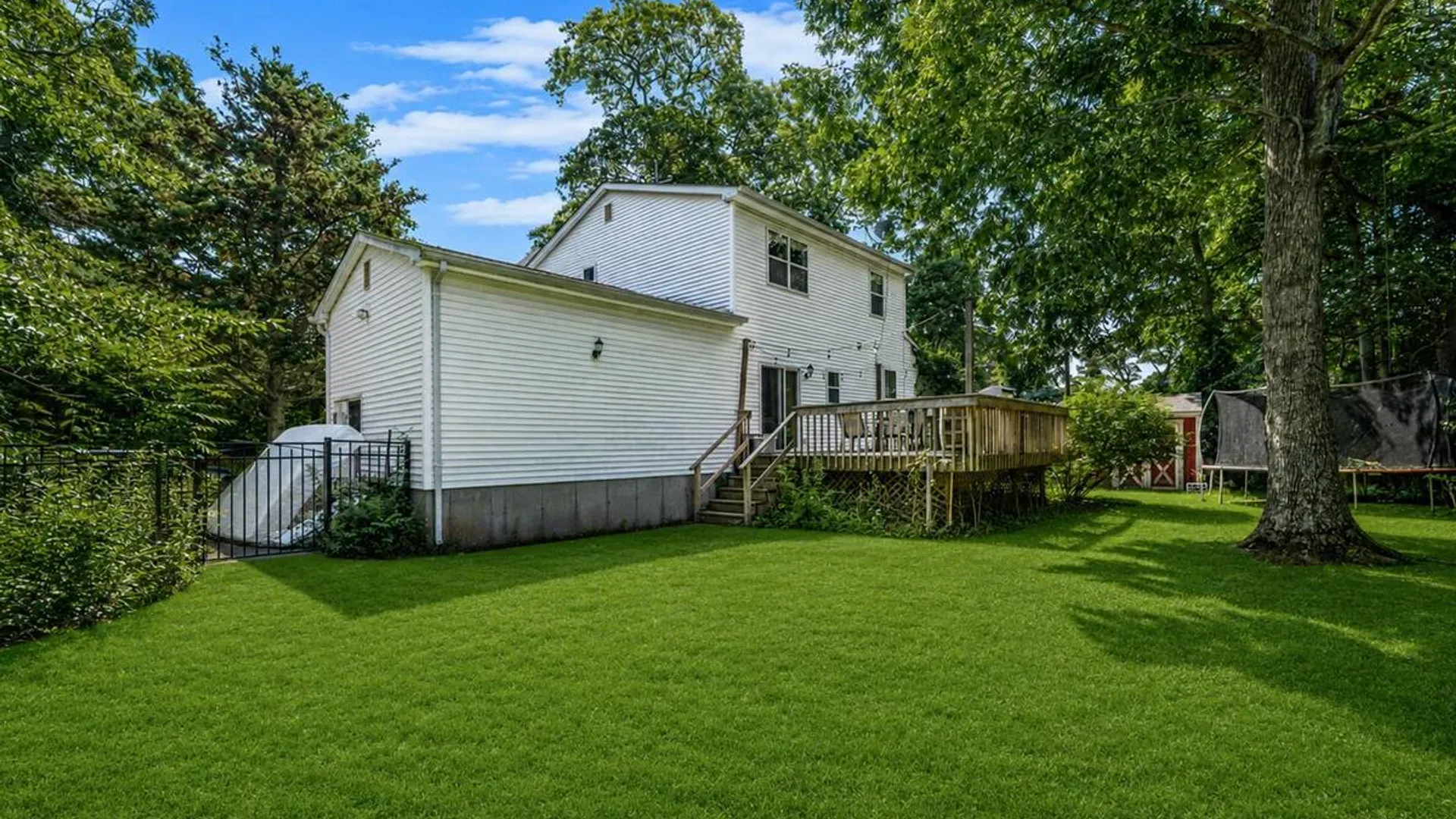 Property at 138 Holiday Boulevard, Center Moriches, NY 11934 31