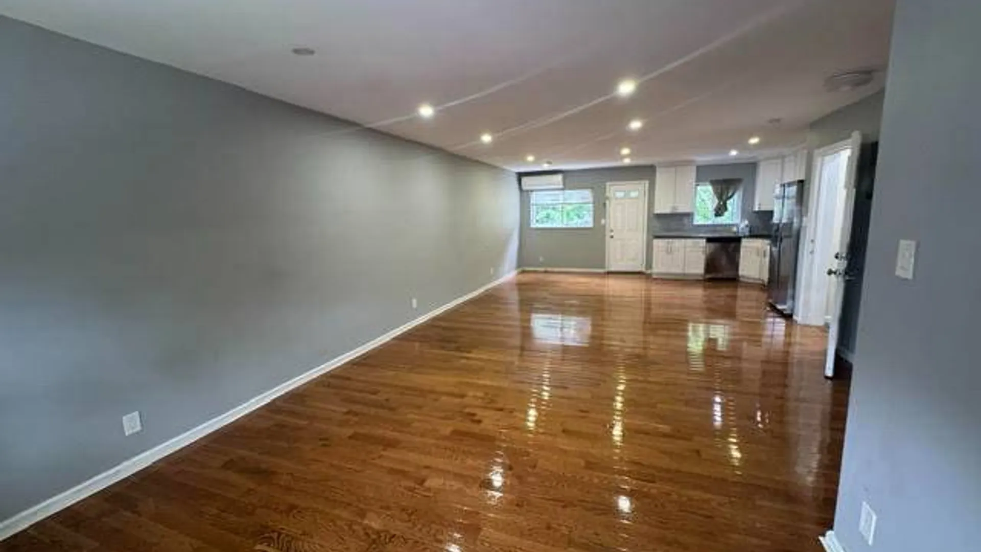 Property at 409 S 3rd Avenue, Mount Vernon, NY 10550 5