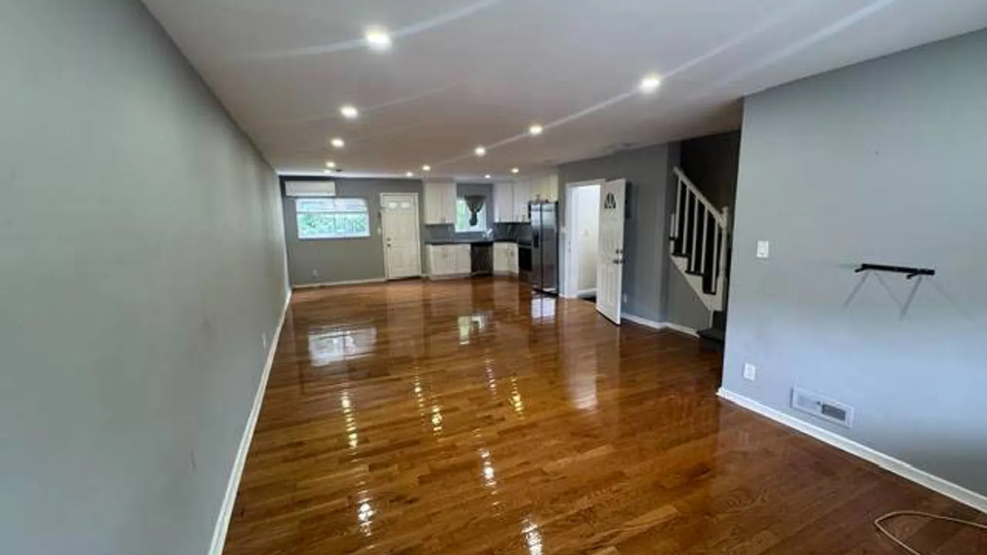 Property at 409 S 3rd Avenue, Mount Vernon, NY 10550 3