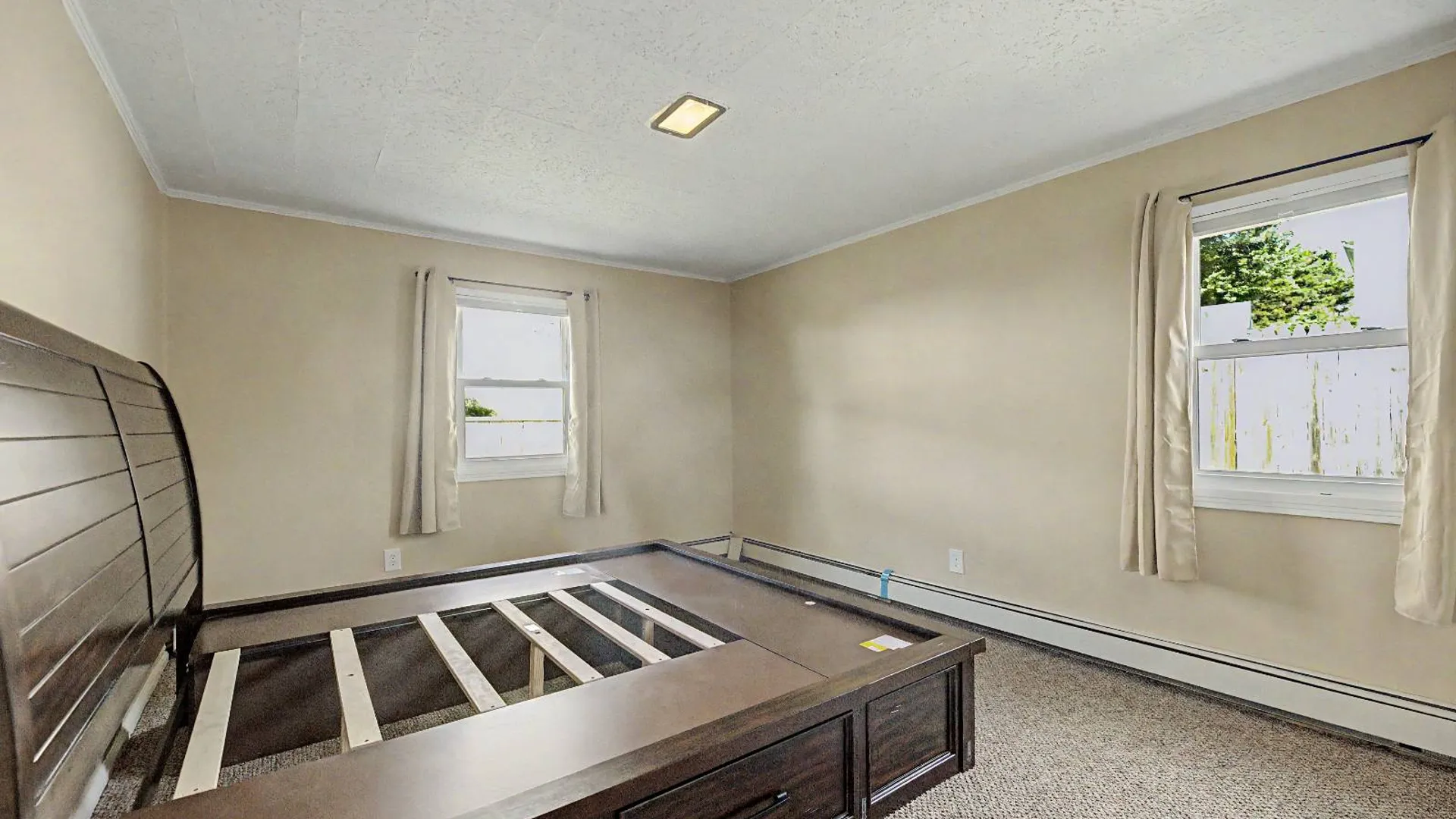 Property at 28 Roundhill Dr, Yonkers, NY 10710 13