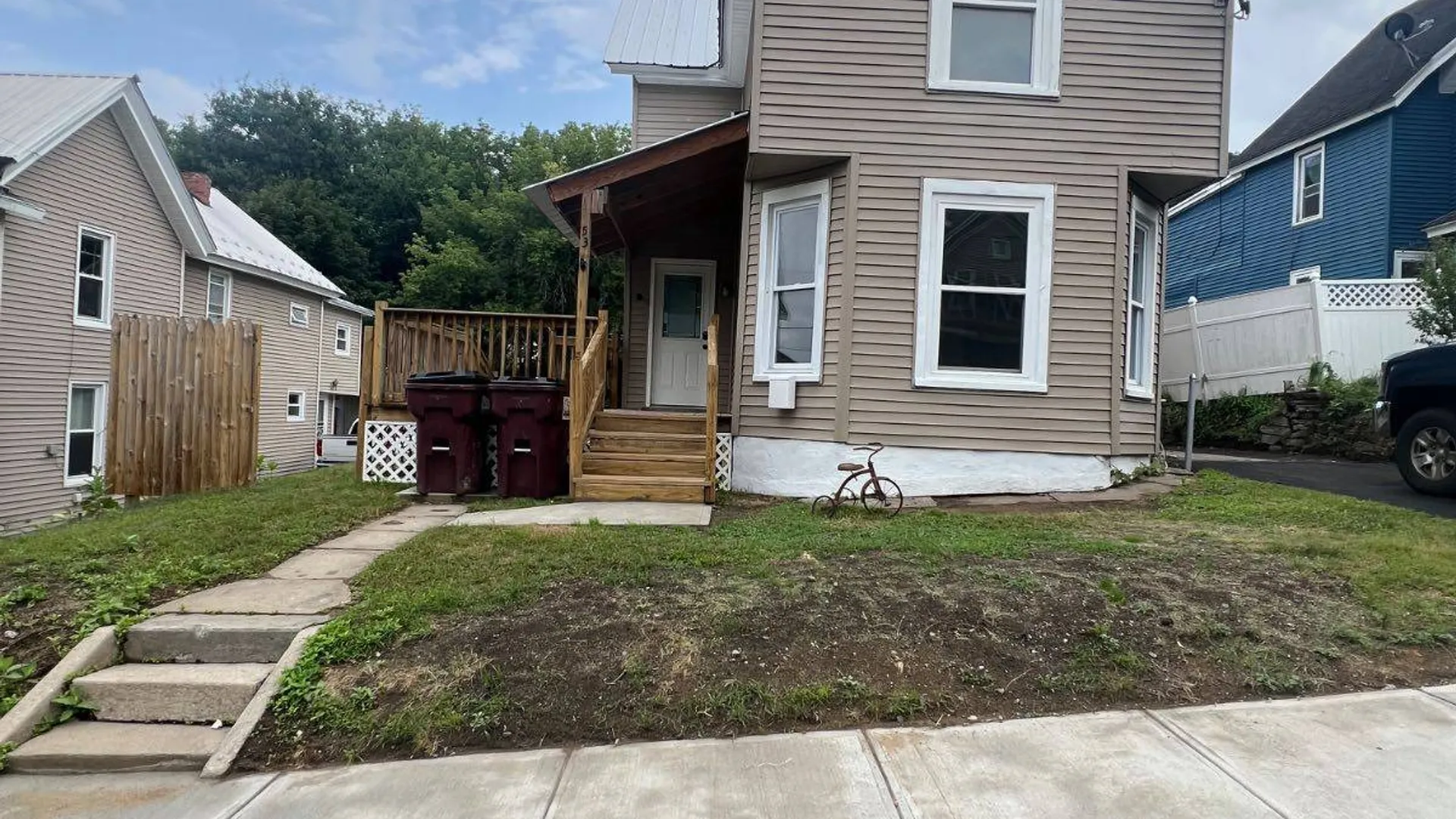 Property at 53 Park St, Gloversville, NY 12078 2