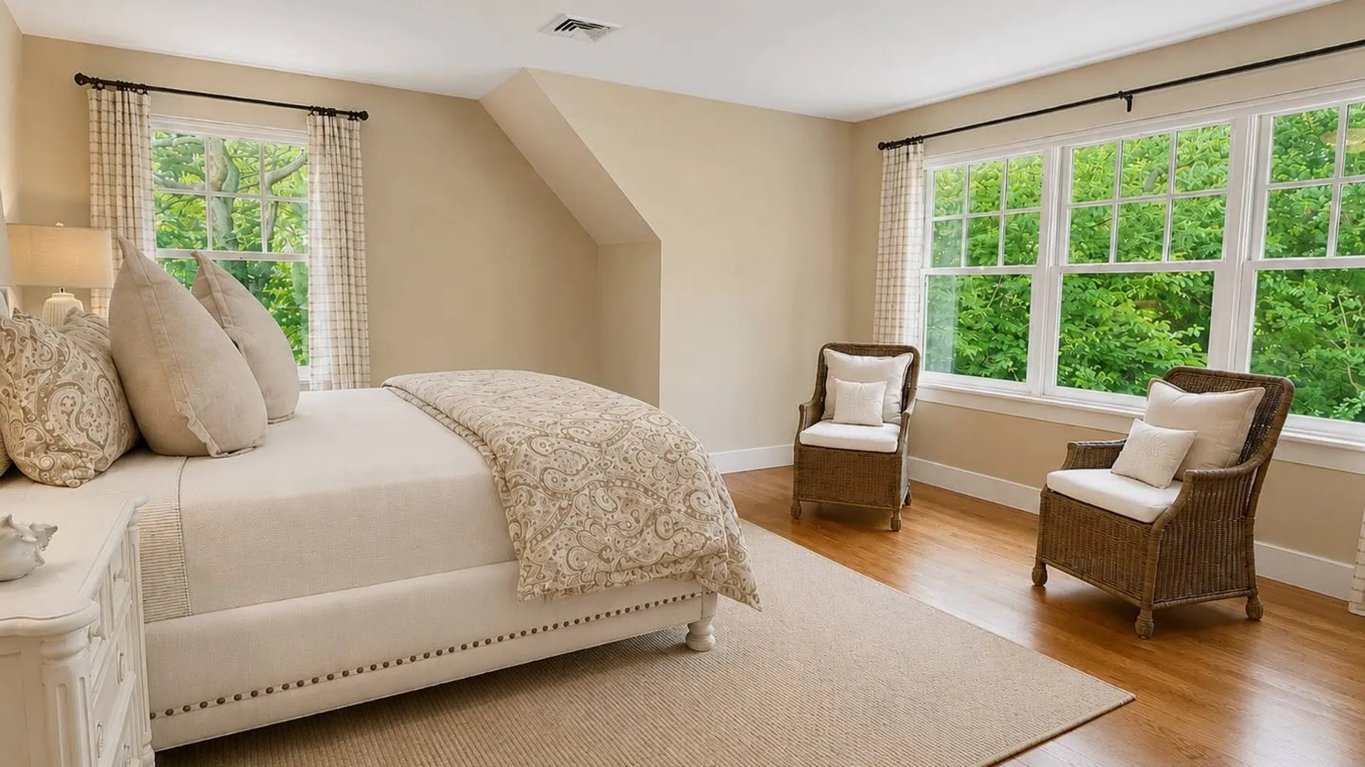 Property at 41 Manor Lane North, East Hampton, NY 11937 10