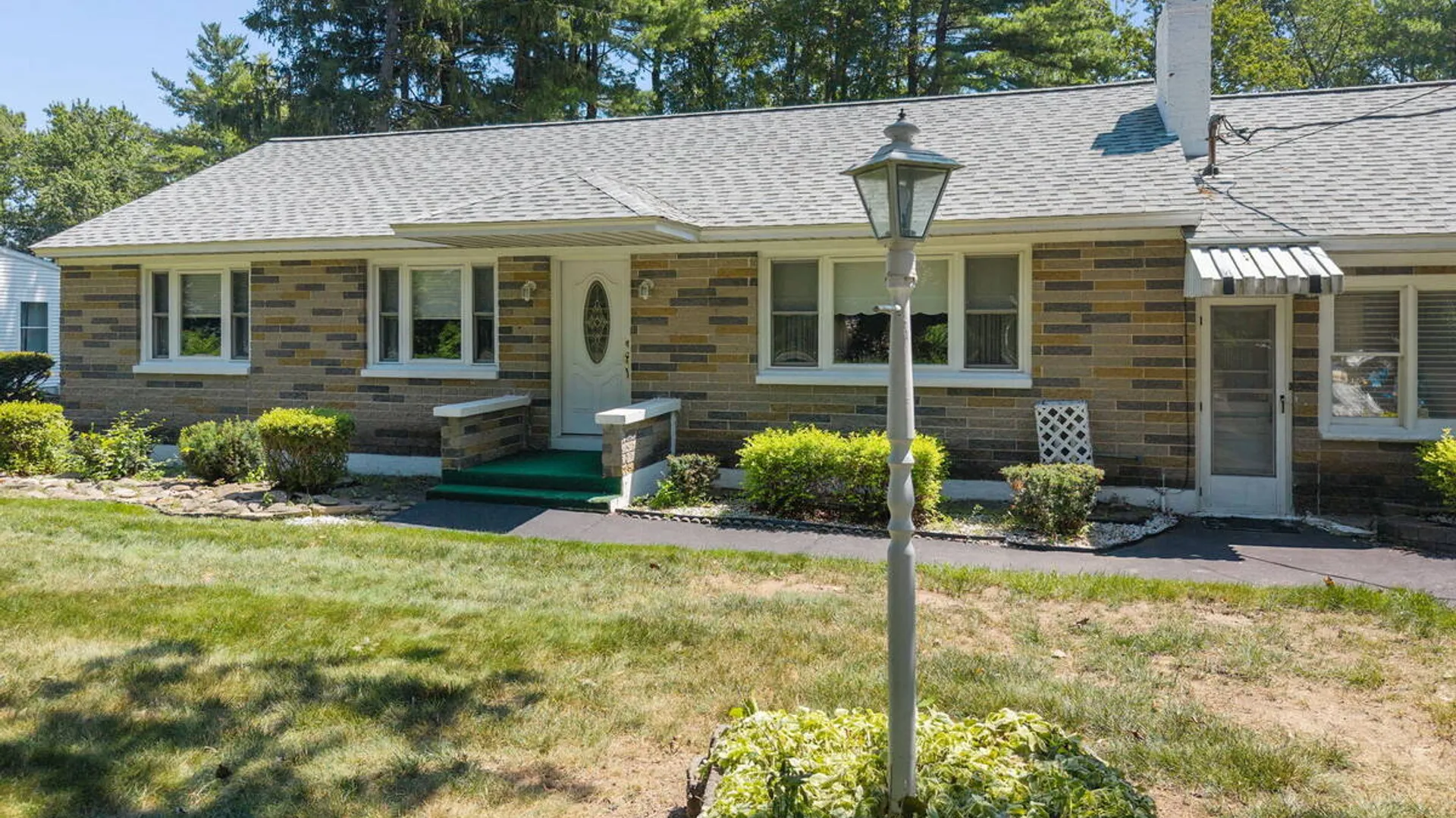 Property at 1984 Van Antwerp Road, Niskayuna, NY 12309 5