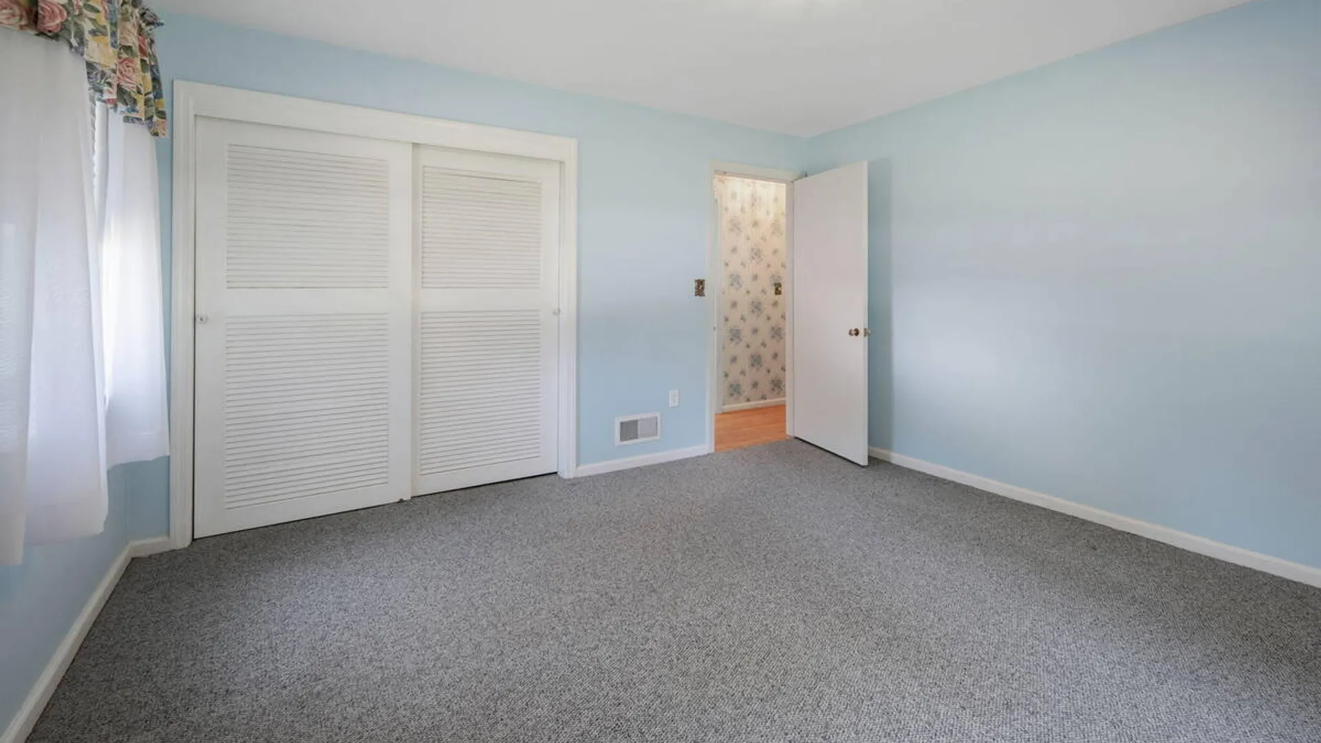 Property at 1984 Van Antwerp Road, Niskayuna, NY 12309 20