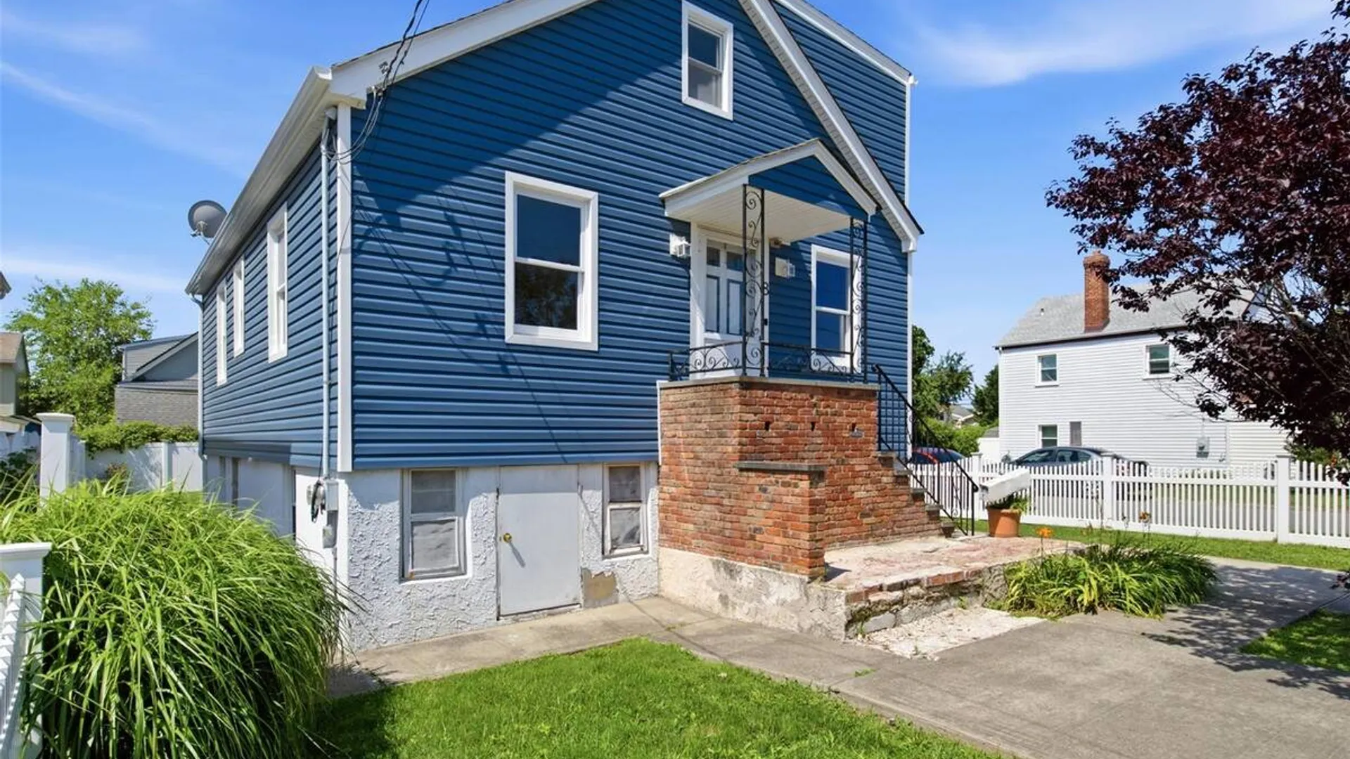 Property at 8 5th Street, Bayville, NY 11709 3