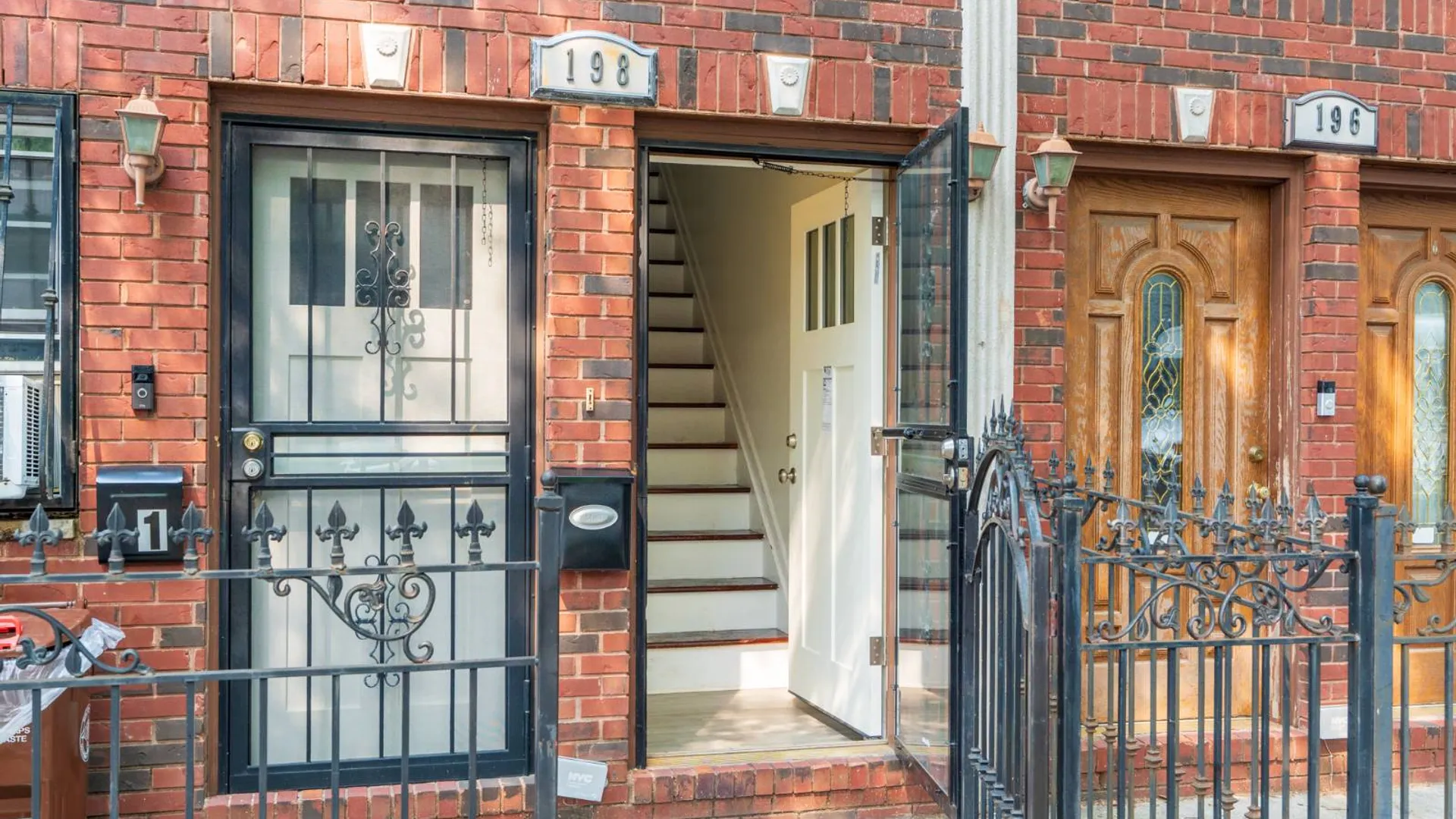 Property at 198 Stuyvesant Ave, Brooklyn, NY 11221 3