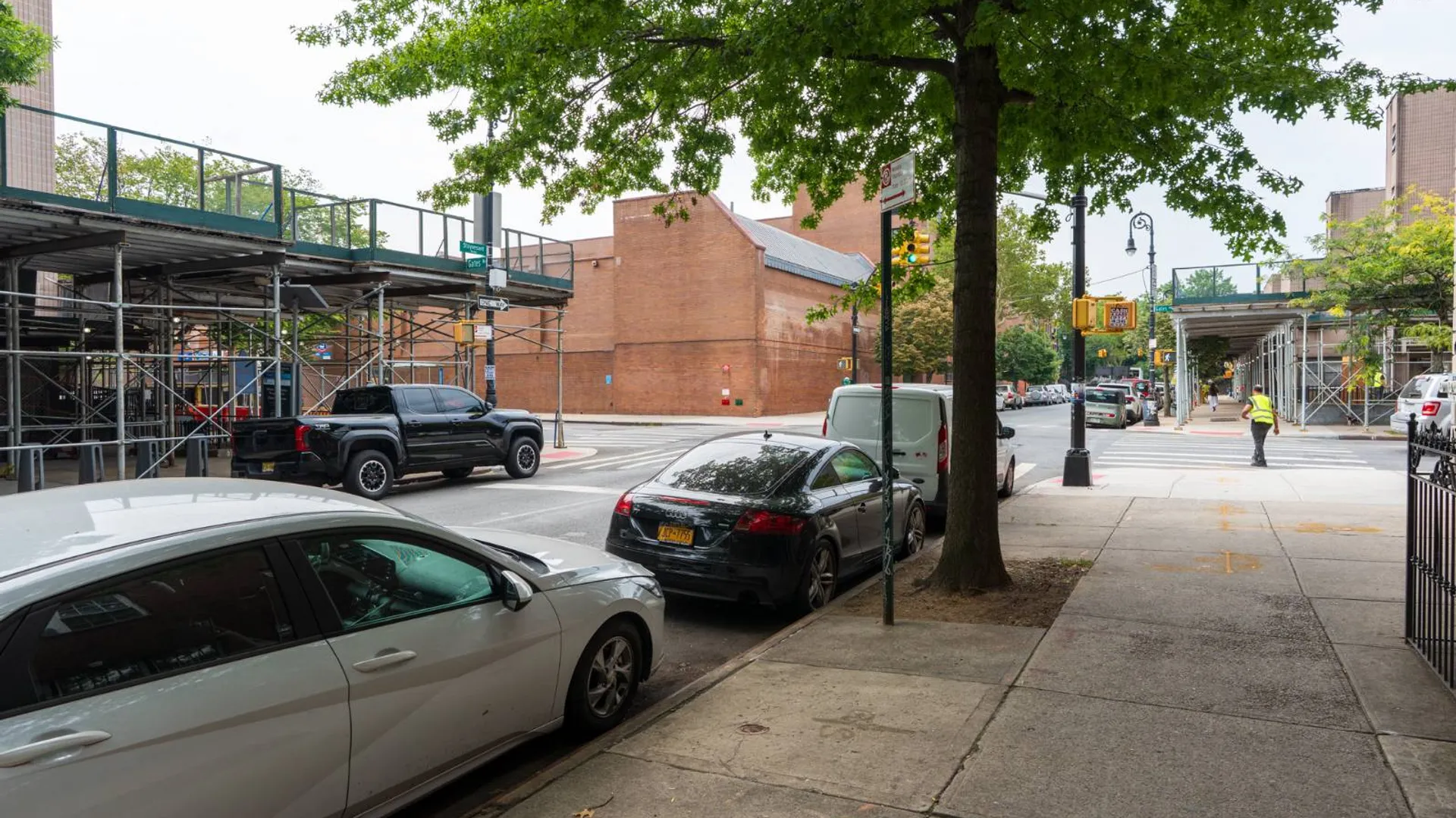 Property at 198 Stuyvesant Ave, Brooklyn, NY 11221 28