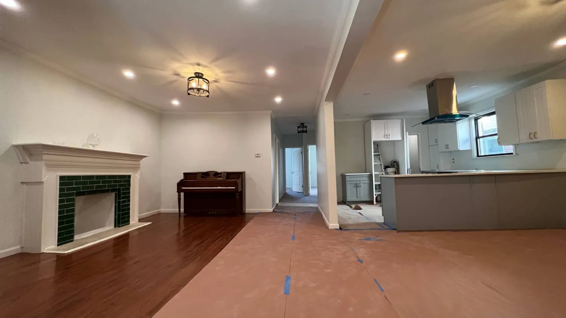 Property at 139-16 230th Pl, Laurelton, NY 11413 3