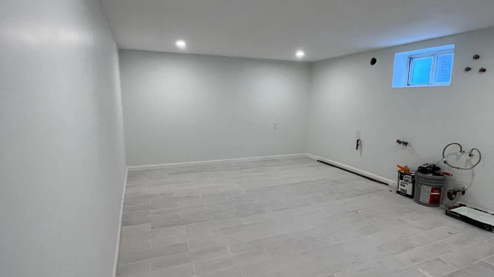 Property at 139-16 230th Pl, Laurelton, NY 11413 17
