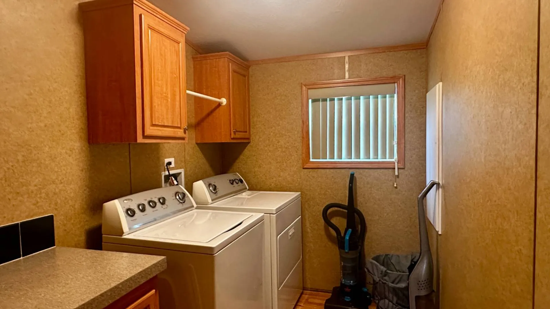 Property at 106 Deerhaven Lane, Gardiner, NY 12525 7