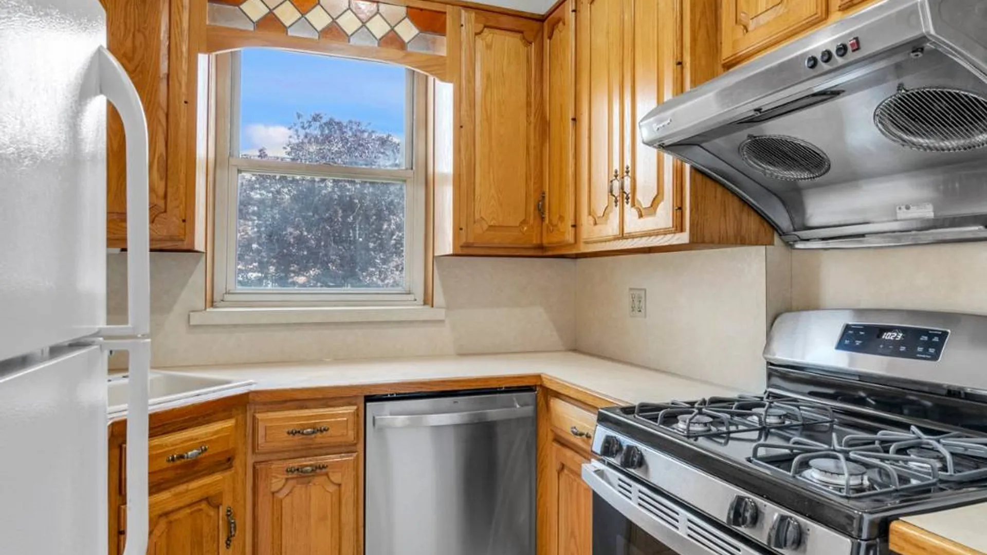 Property at 132-41 60th Ave, Flushing, NY 11355 6