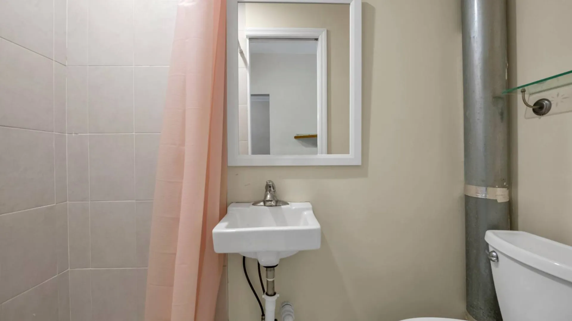 Property at 132-41 60th Ave, Flushing, NY 11355 10
