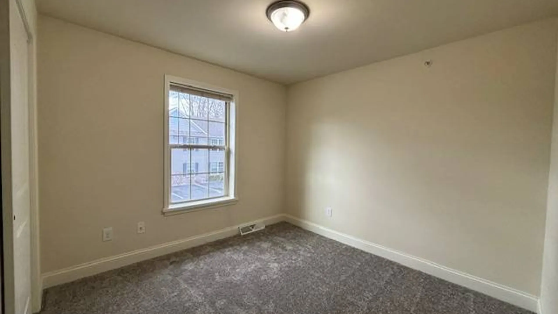 Property at 1952 Curry, Schenectady, NY 12303 6