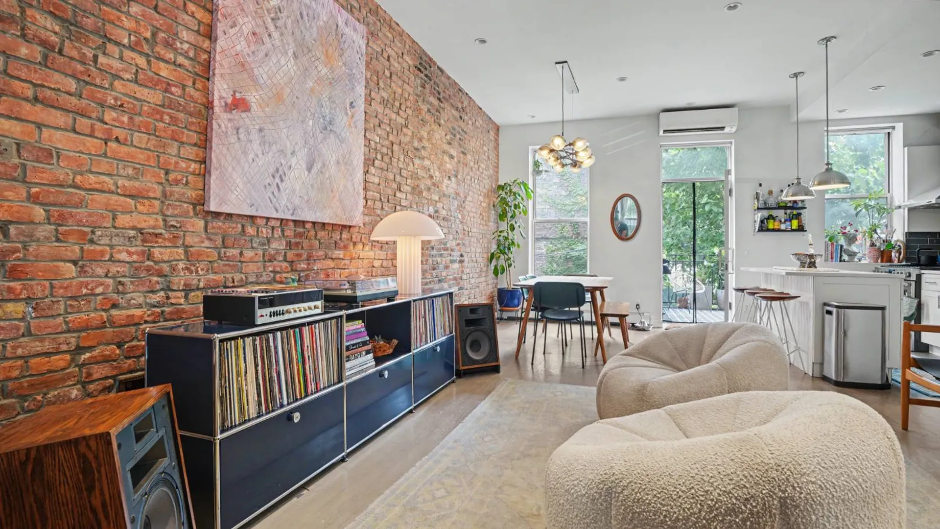 Property at 147 Stuyvesant Avenue, Brooklyn, NY 11221 3