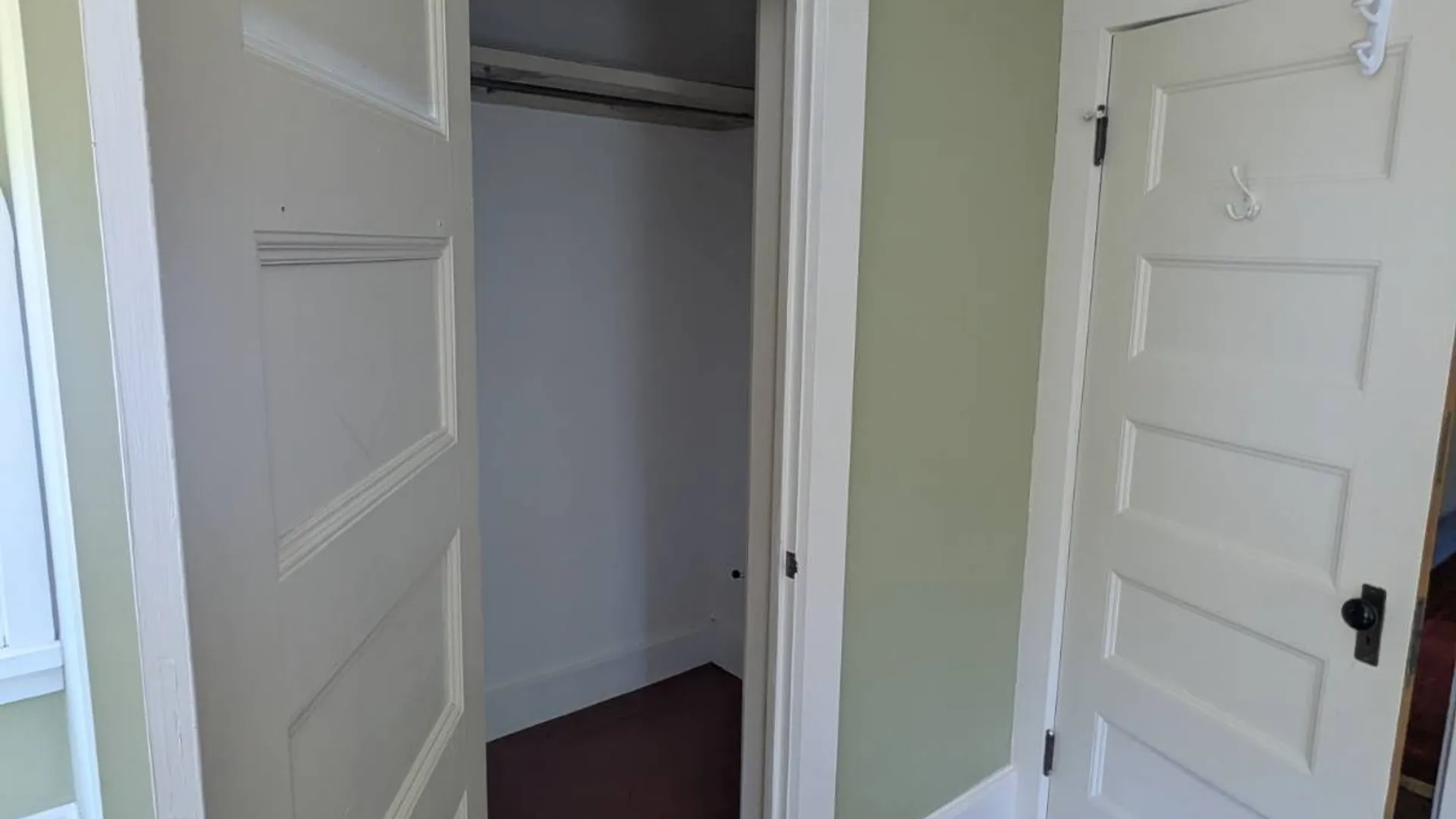 Property at 18 Monroe St, Glens Falls, NY 12801 10