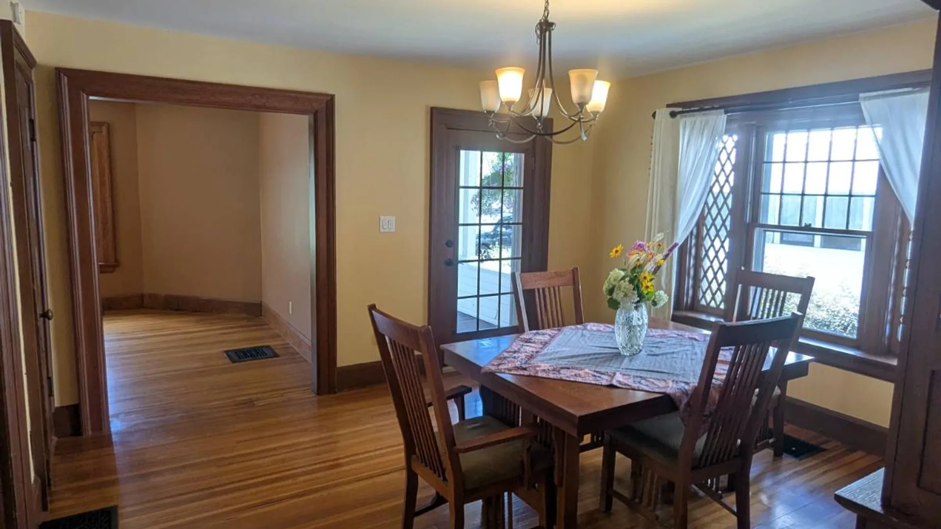 Property at 18 Monroe St, Glens Falls, NY 12801 27