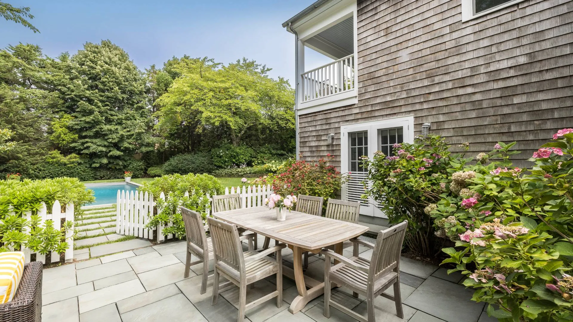 Property at 18 Gansett Lane, Amagansett, NY 11930 15