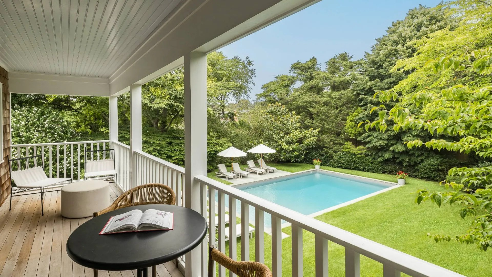 Property at 18 Gansett Lane, Amagansett, NY 11930 31