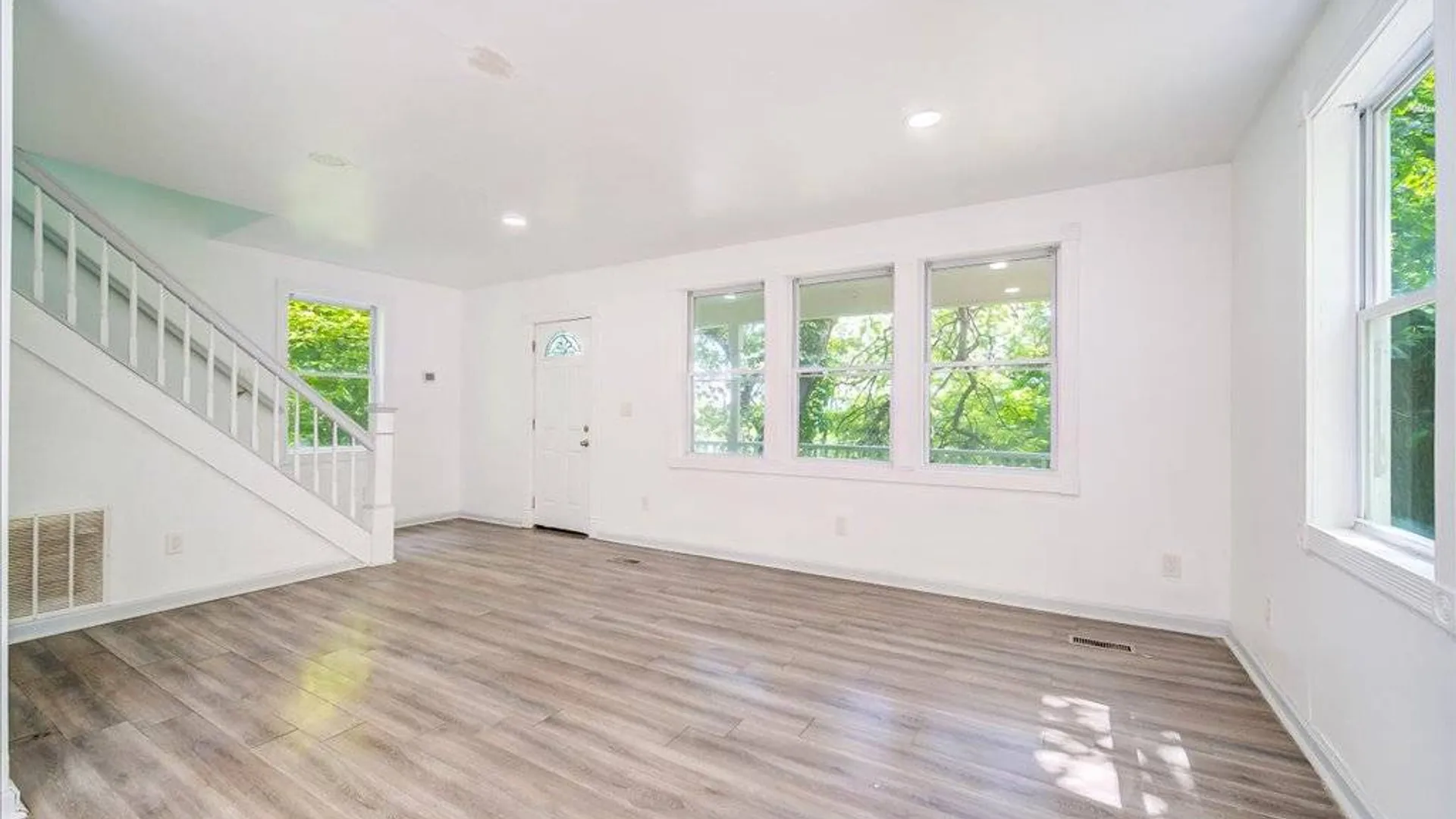 Property at 629 South Road, Milton, NY 12547 9